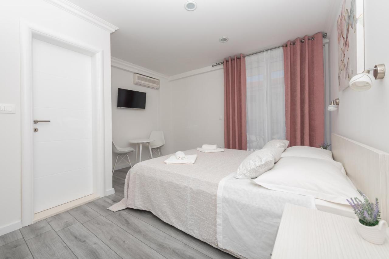 Petrusic Makarska